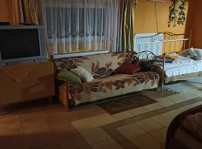 Toth Apartmán